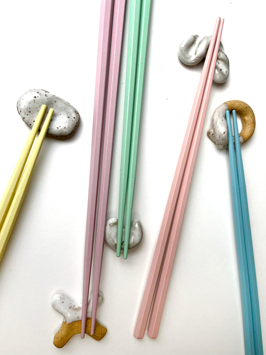 Mix and Match Chopsticks and Chopstick Rests (set of 5)